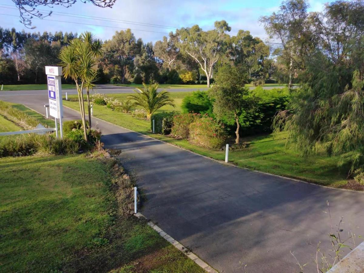 The Terang Motor Inn Kültér fotó