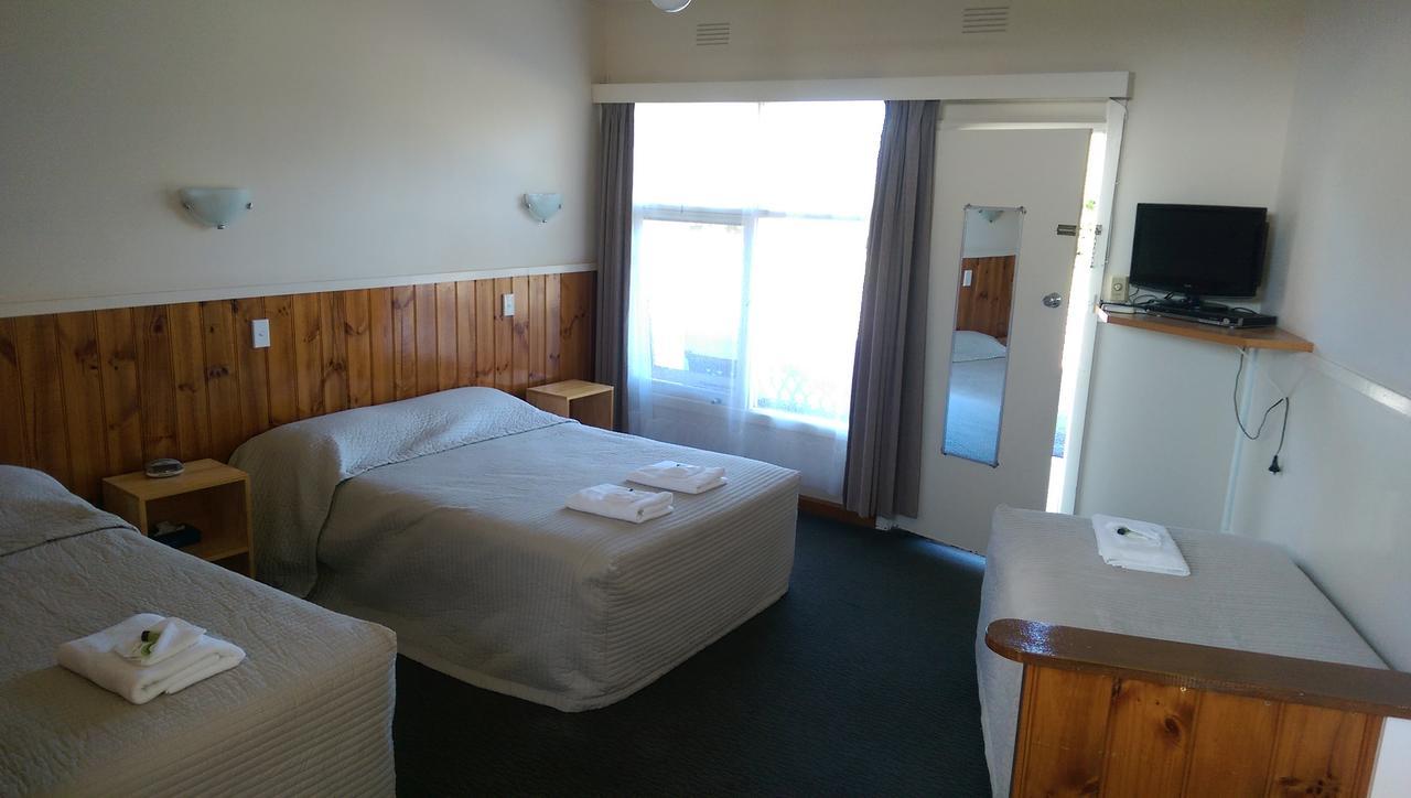 The Terang Motor Inn Kültér fotó